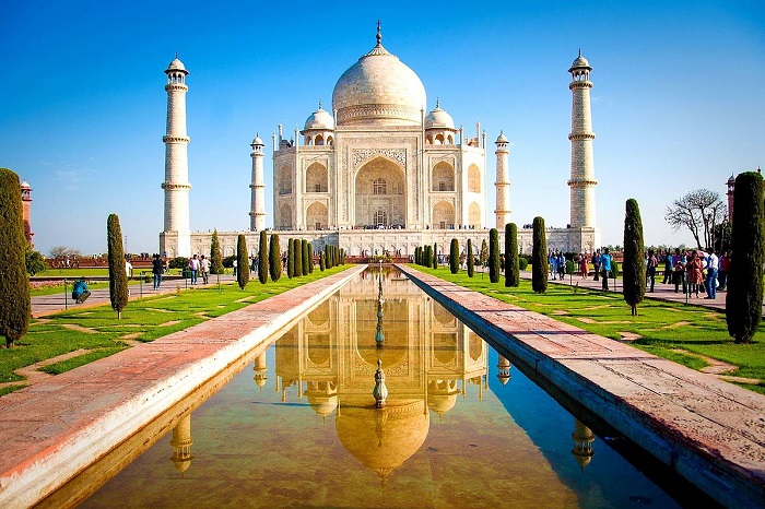 Lăng Taj Mahal - viên ngọc quý của Ấn Độ